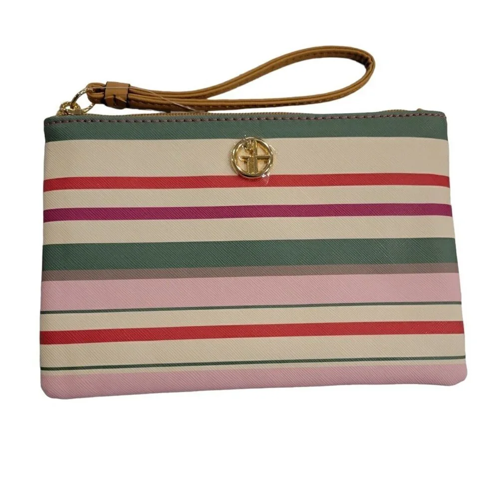 WOMEN'S Giani Bernini Wristlet. New Without Tags.